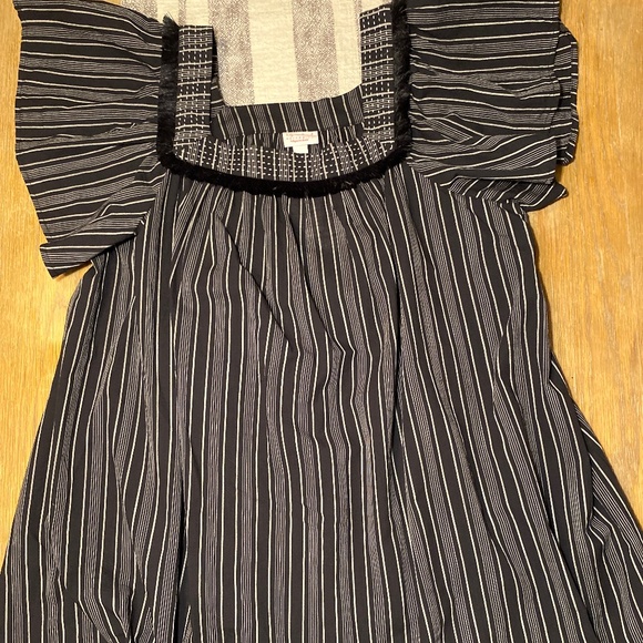2/$15 Isabel Maternity Pullover Blouse NEW WITH TAG! Size L - Picture 1 of 6